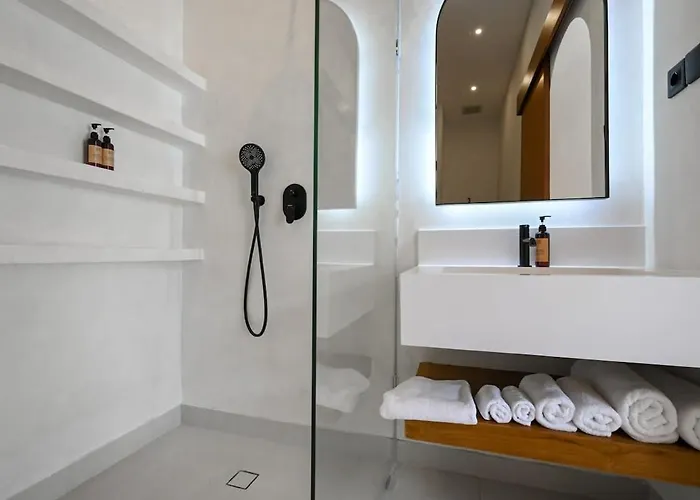 ヴィラ 2br Private Familia, In Babakan チャングー